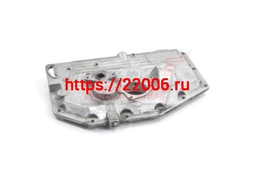 Крышка боковая блока цилиндра длинная (под правый маслощуп) R180 (правая), с втулкой рулевого вала